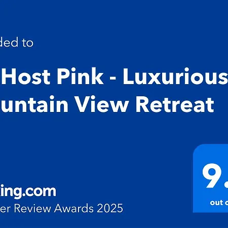Apartmán Mohost Pink - Luxurious Mountain View Retreat *