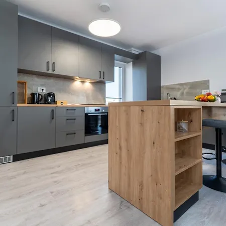 Apartmán Mohost Pink - Luxurious Mountain View Retreat *